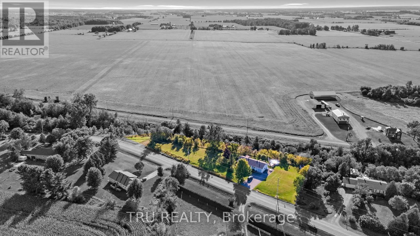 1668 GROVES ROAD Image 3