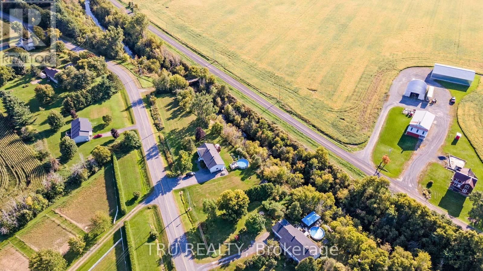 1668 GROVES ROAD Image 45