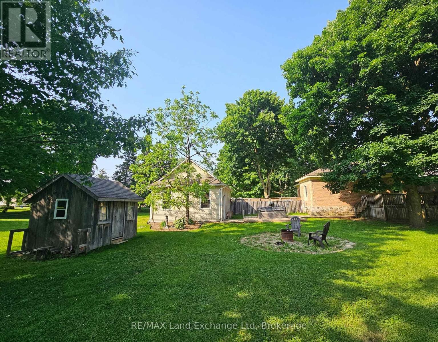 1061 HOWICK STREET Image 41
