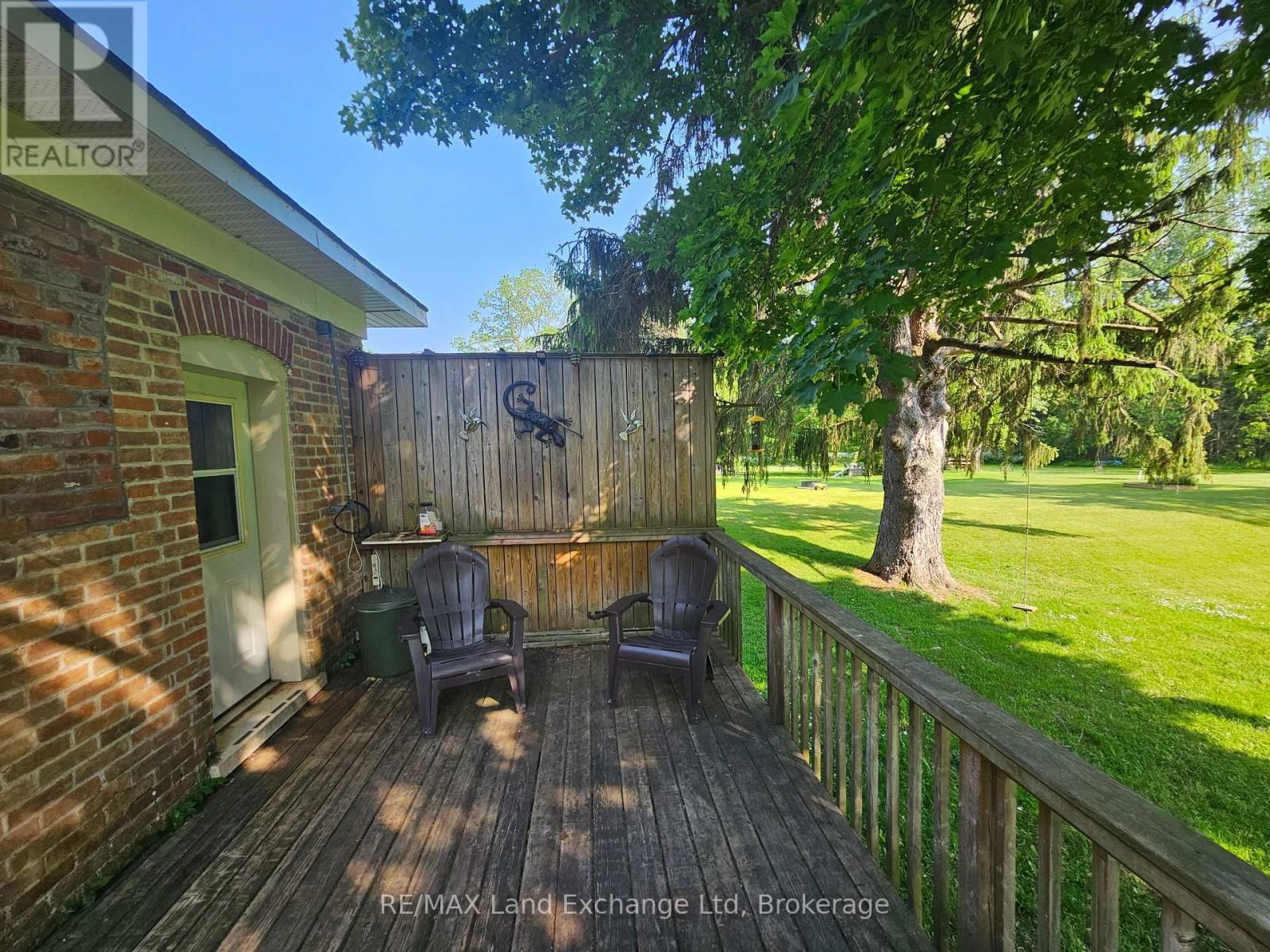 1061 HOWICK STREET Image 7