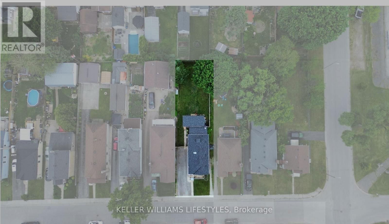 18 SYCAMORE STREET Image 48