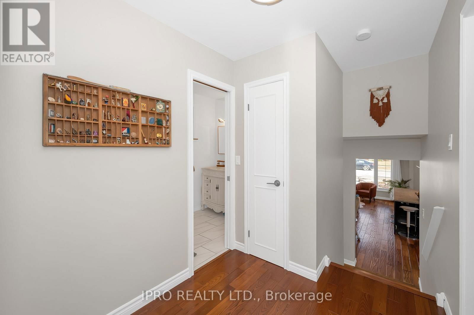 64 HAHN AVENUE Image 11