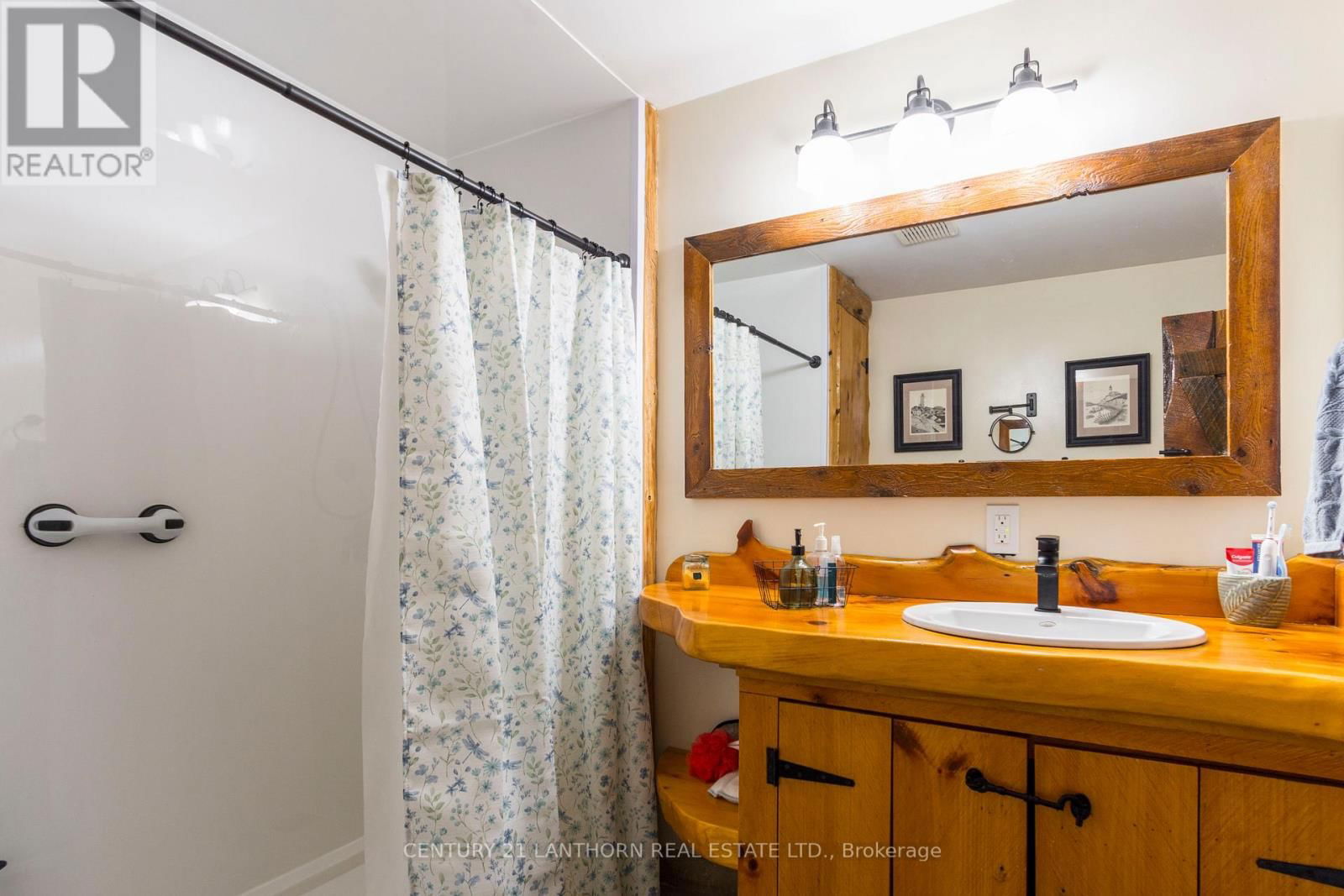 29 FACTORY ROAD Image 19