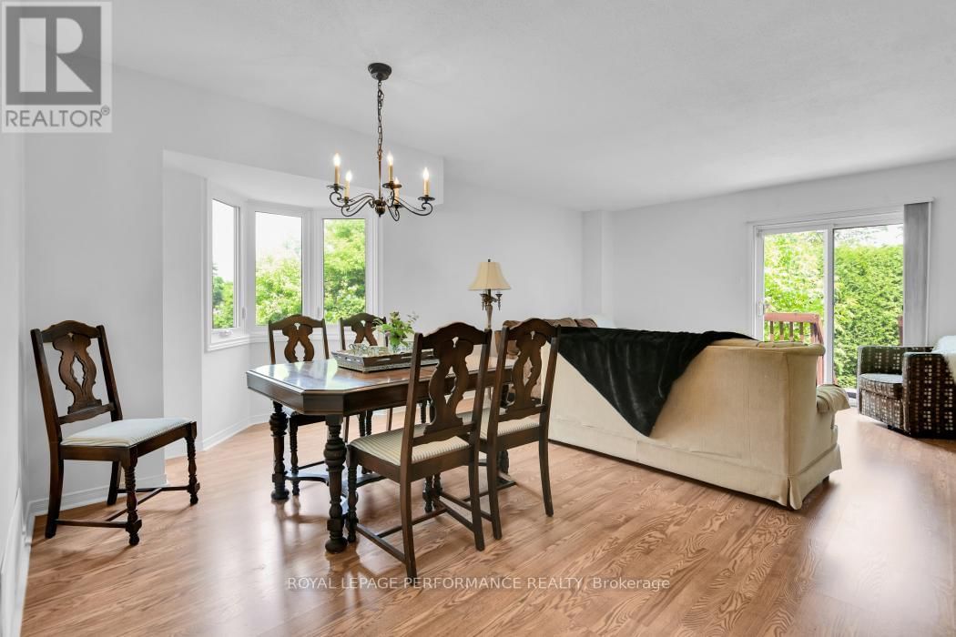 11 STURBRIDGE PRIVATE Image 9