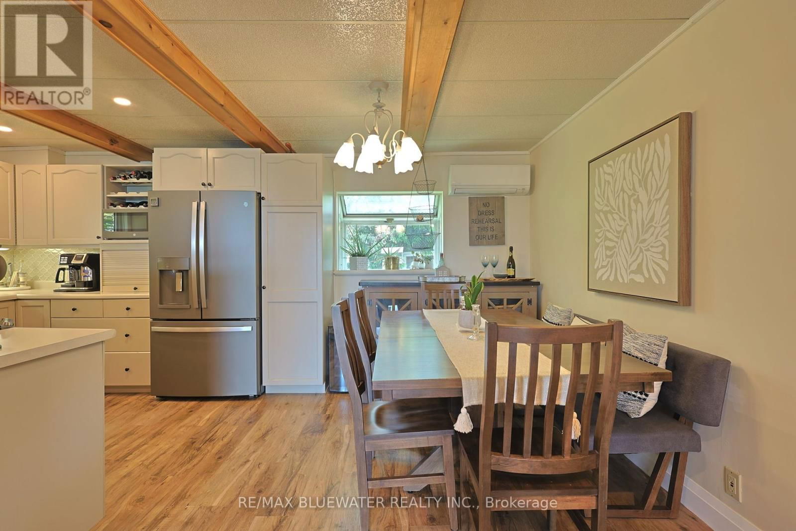 72209 LAKESHORE DRIVE Image 13