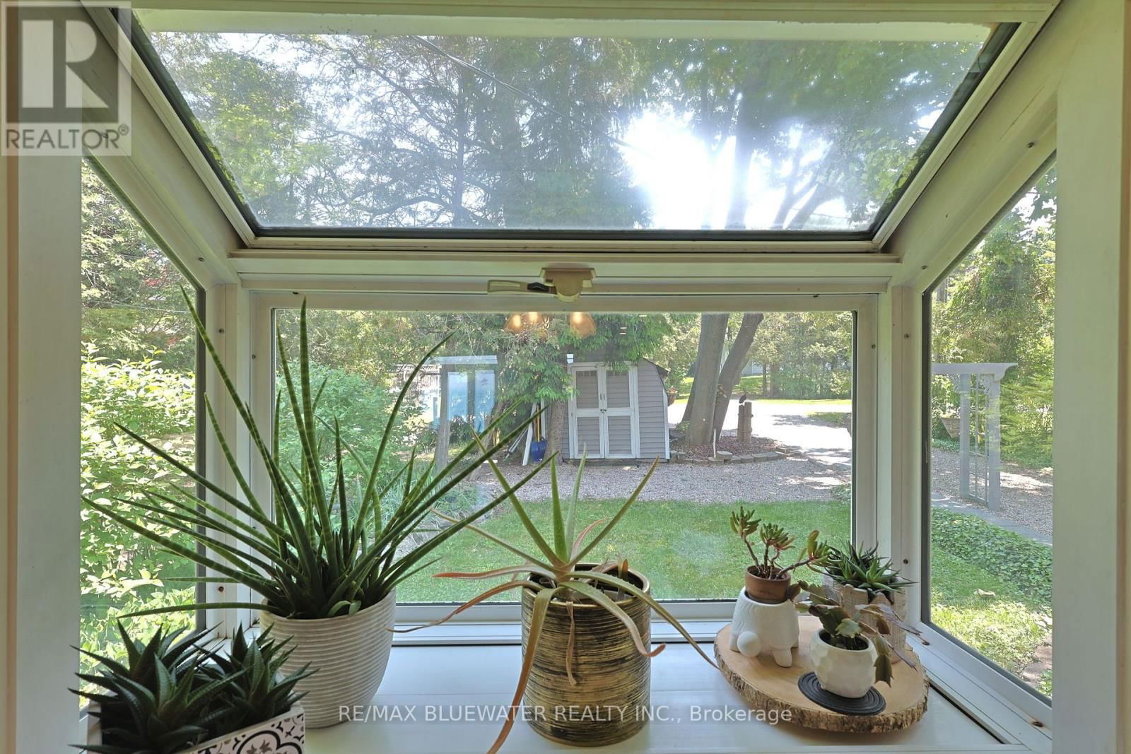 72209 LAKESHORE DRIVE Image 14