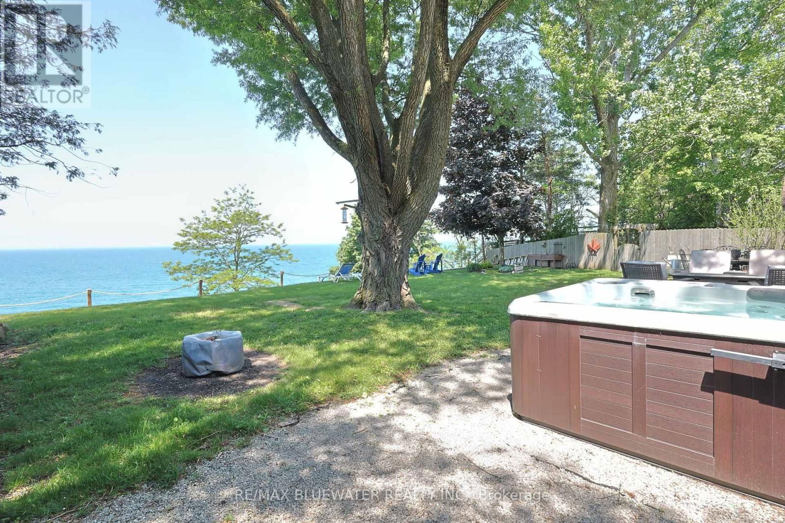 72209 LAKESHORE DRIVE Image 33