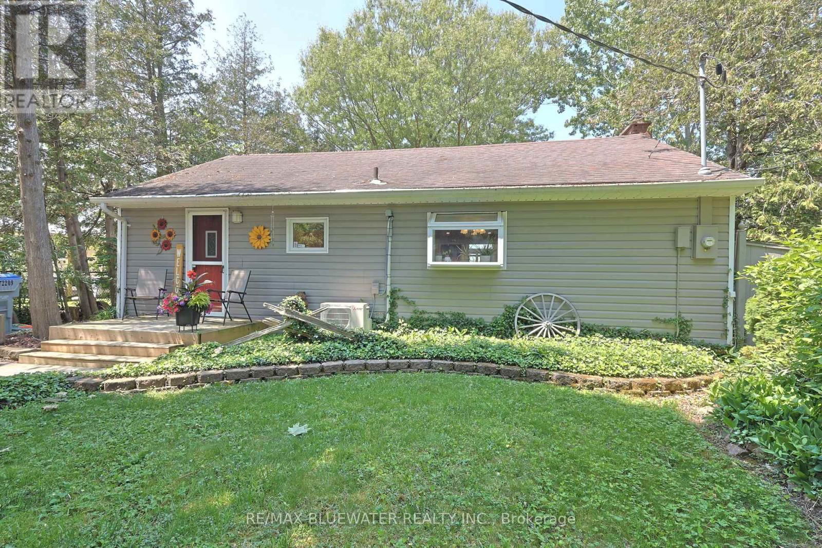 72209 LAKESHORE DRIVE Image 42