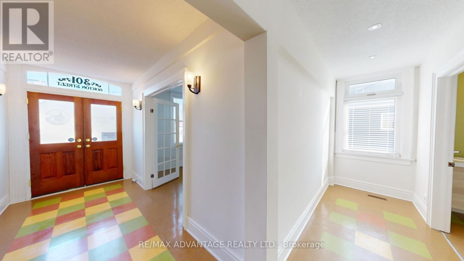 301 HORTON STREET EAST Image 13