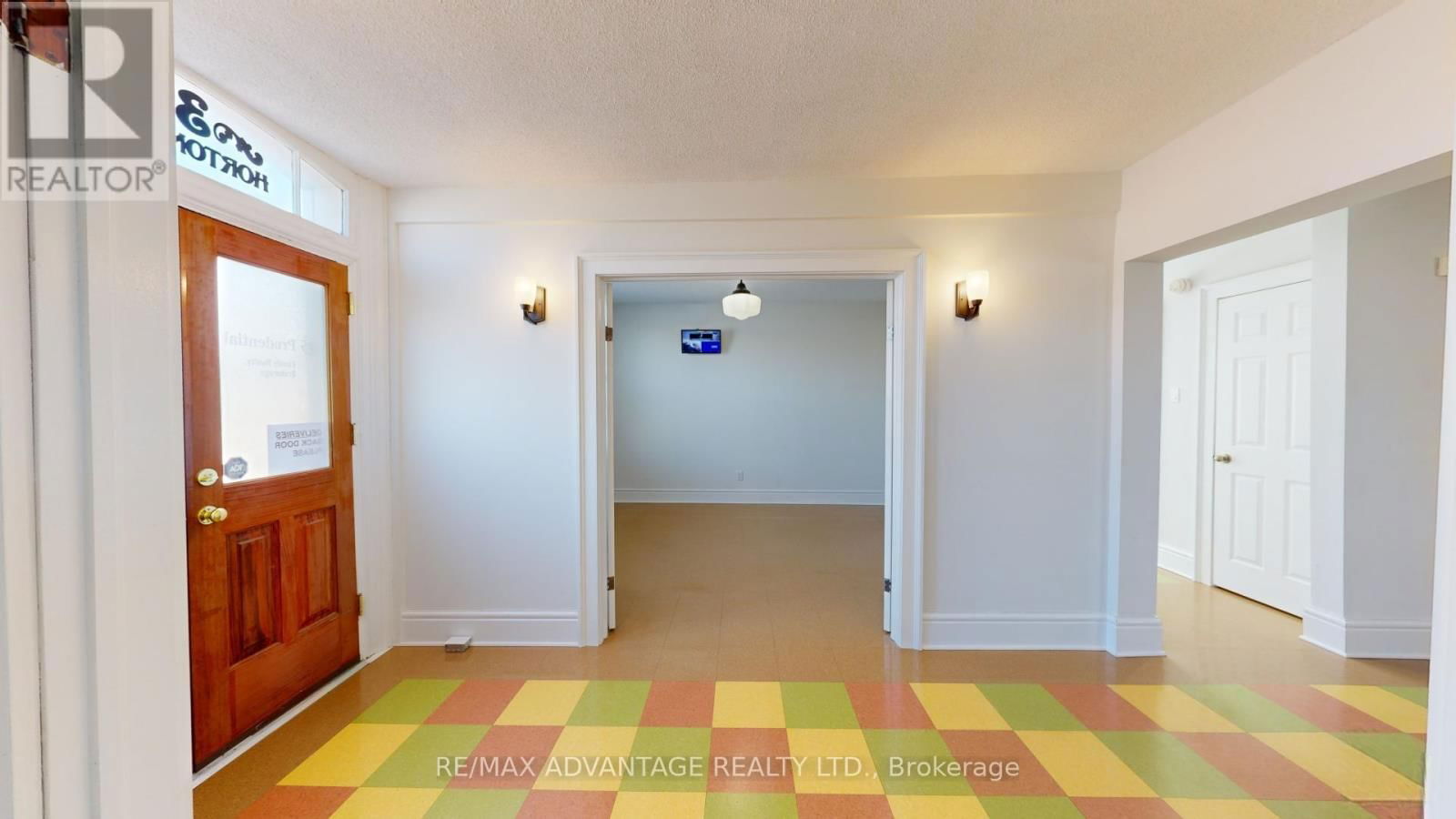 301 HORTON STREET EAST Image 7