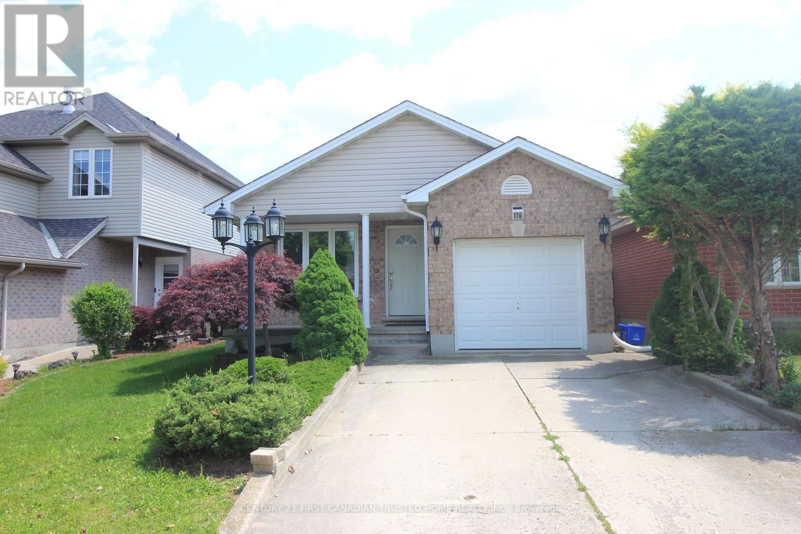 176 OLDHAM STREET Image 1