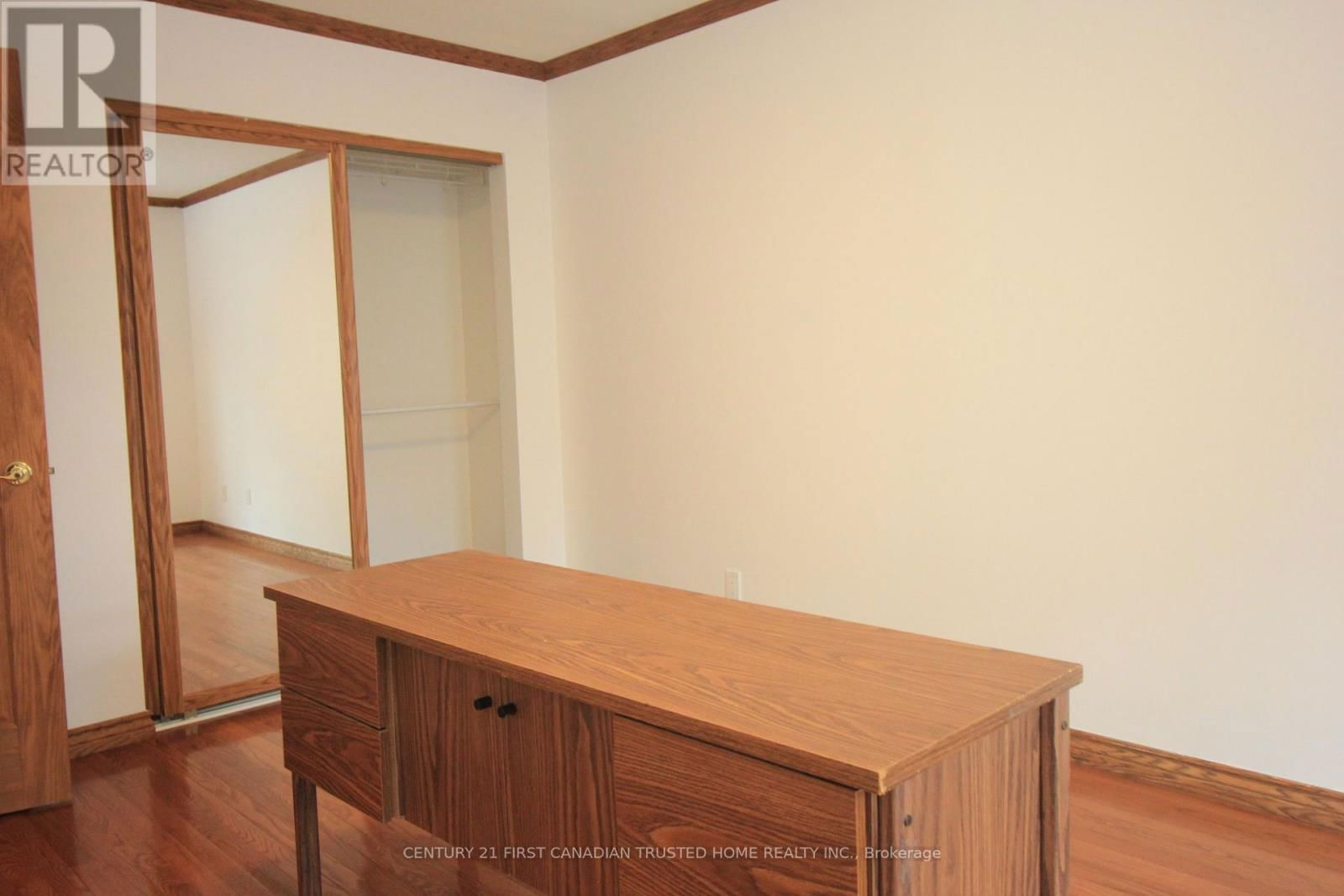 176 OLDHAM STREET Image 8