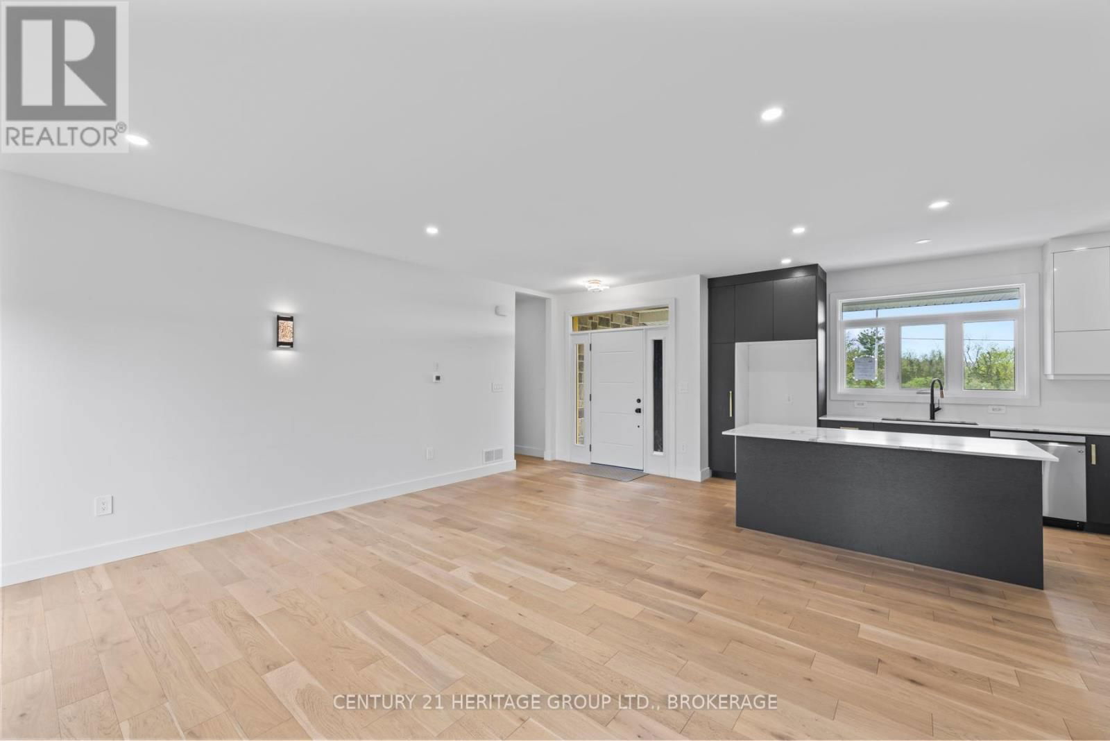 2211 COLEHILL ROAD Image 11