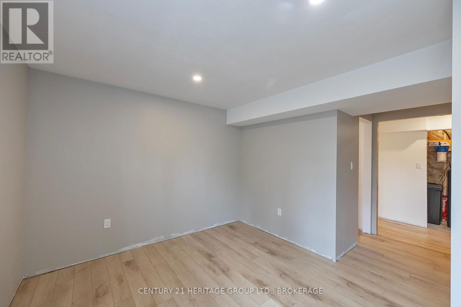 2211 COLEHILL ROAD Image 36
