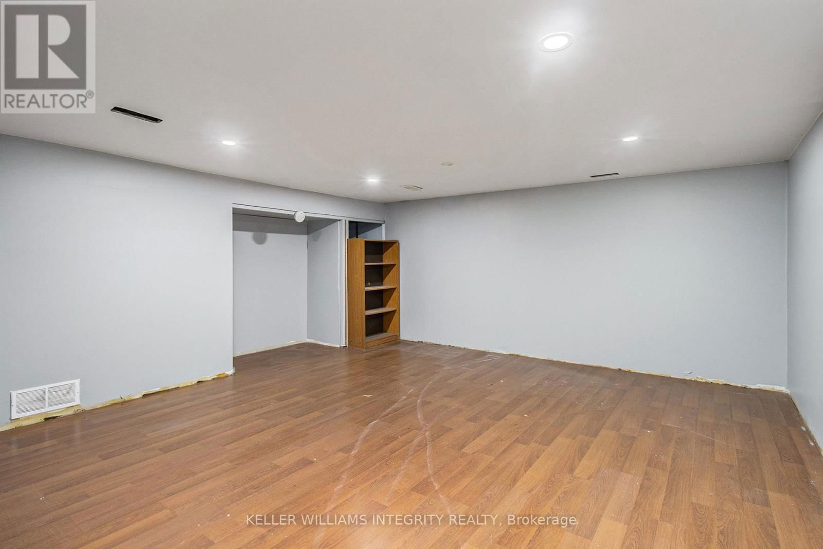 3 - 115 PERCY STREET Image 16