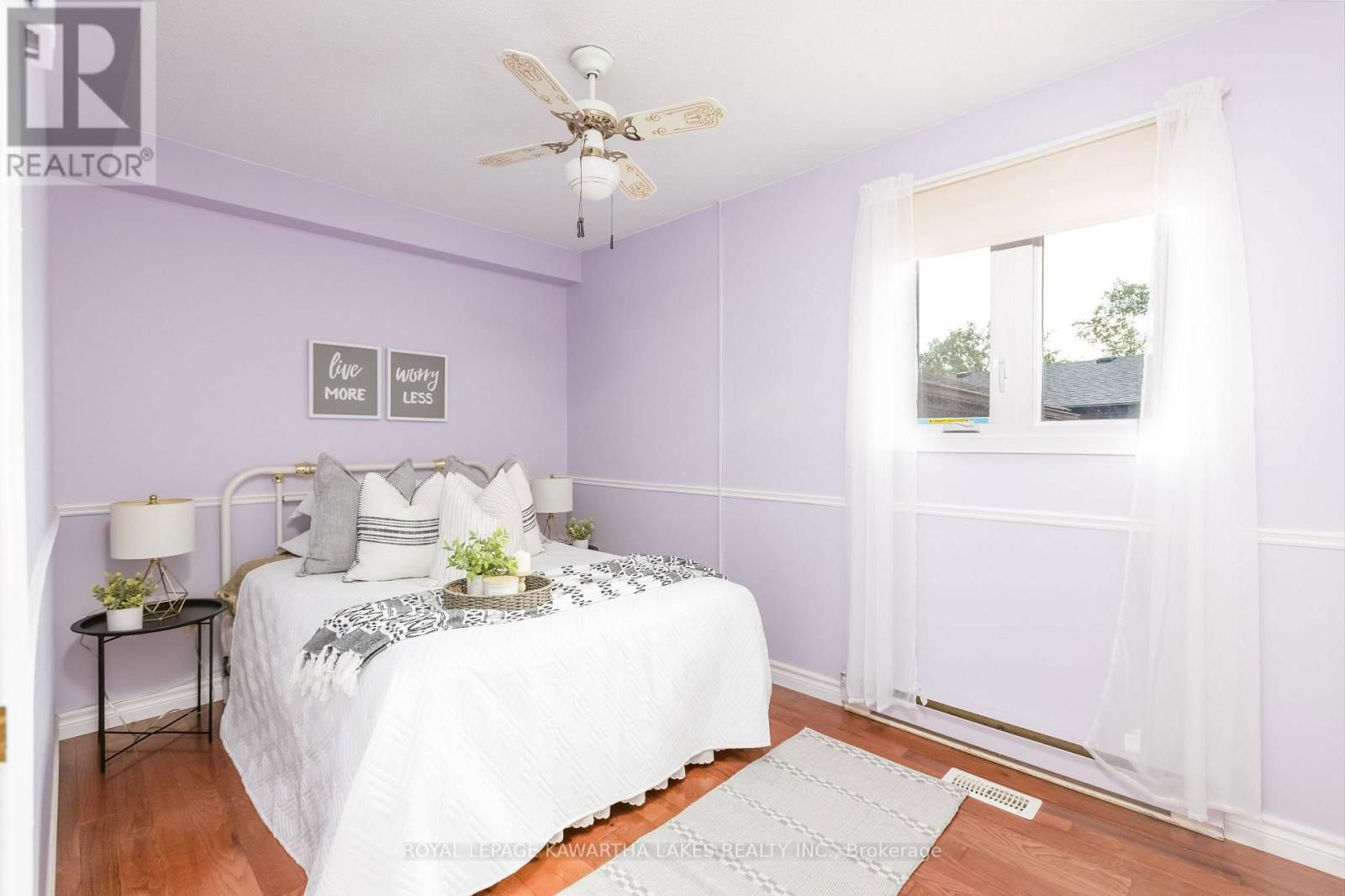 12 HILLSIDE DRIVE Image 23