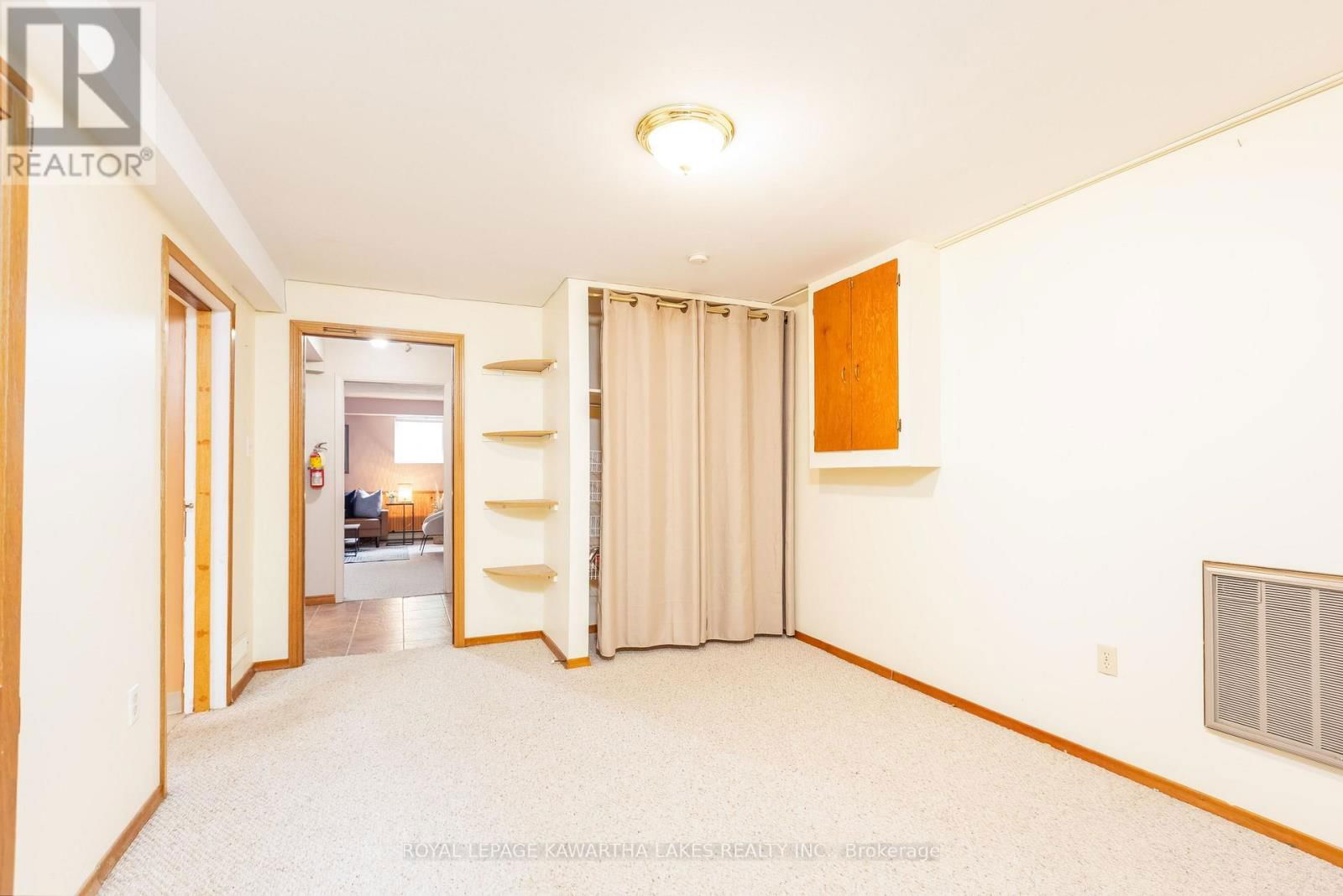 12 HILLSIDE DRIVE Image 27