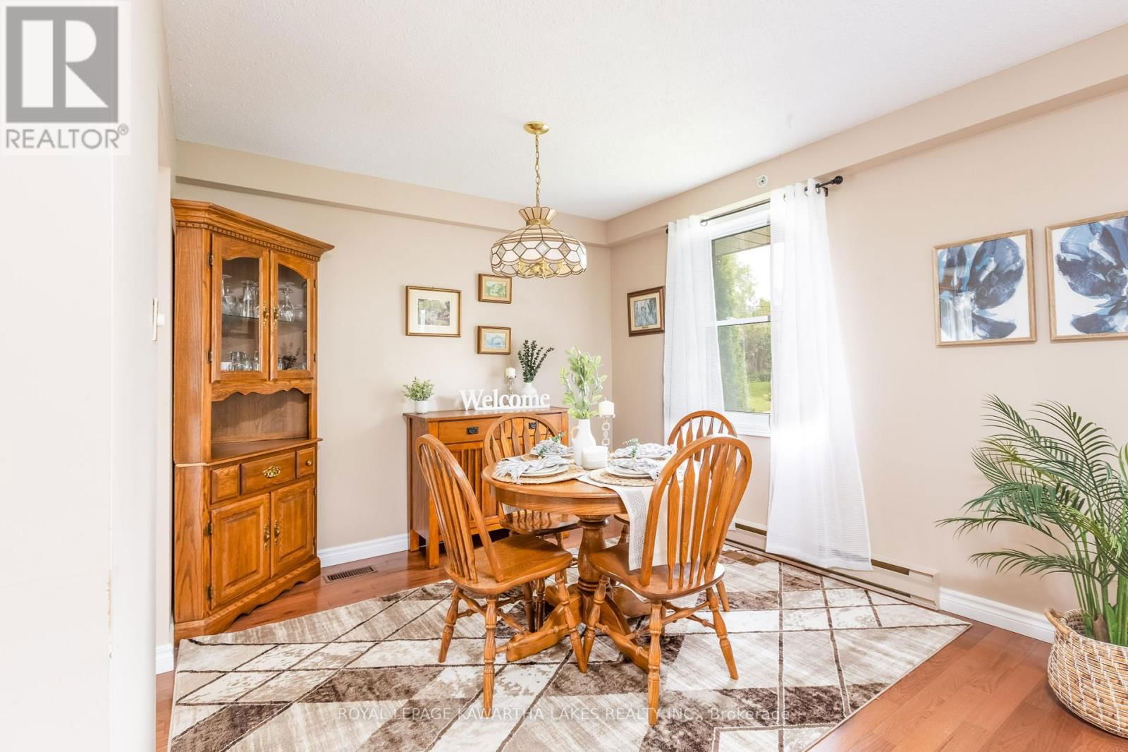 12 HILLSIDE DRIVE Image 9