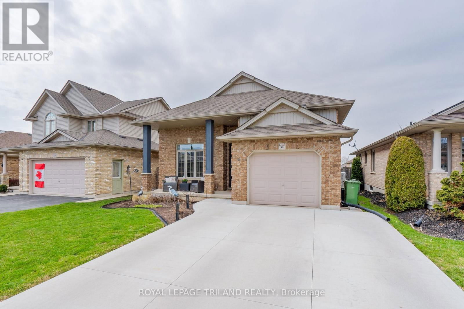30 HAGERMAN CRESCENT Image 3