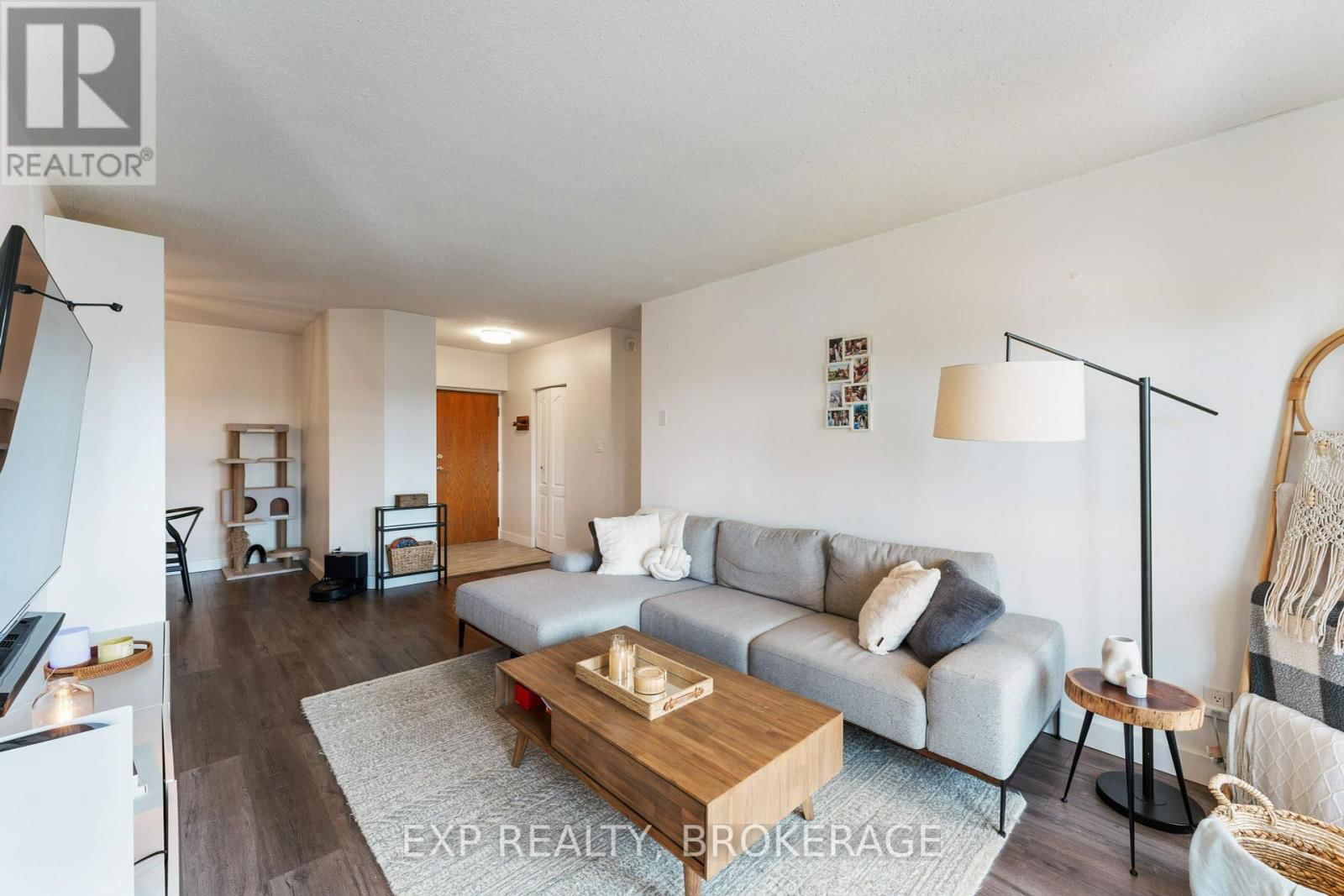401 - 649 DAVIS DRIVE Image 10