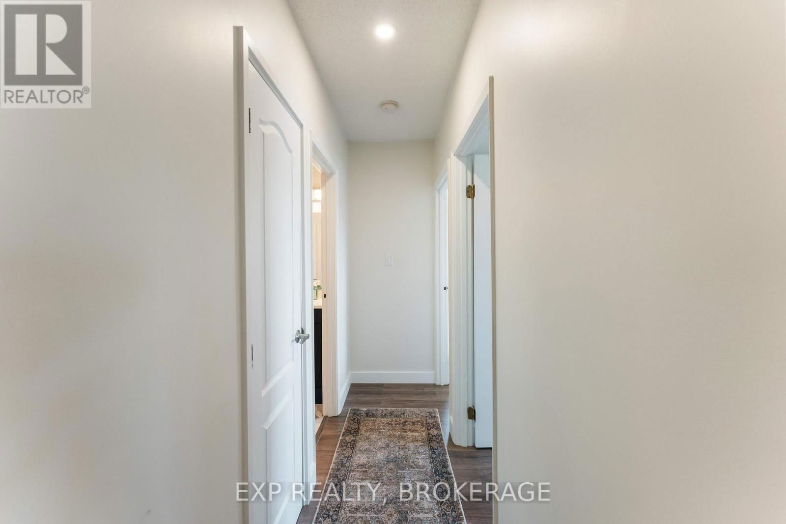 401 - 649 DAVIS DRIVE Image 18