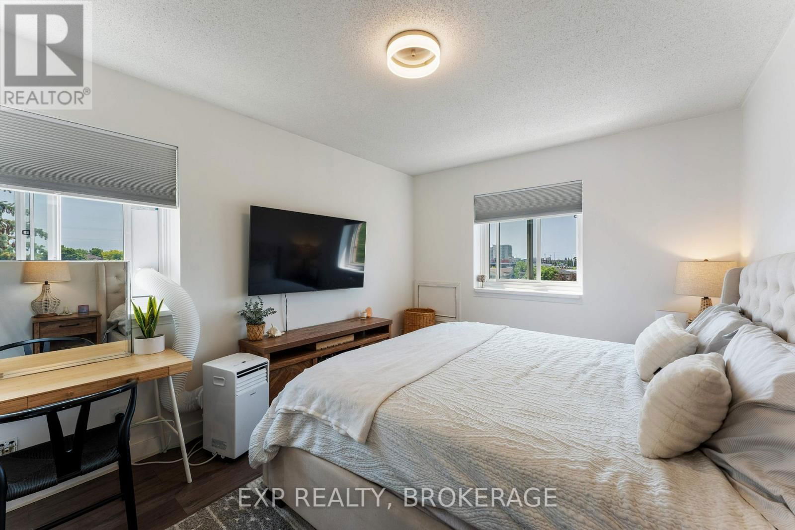401 - 649 DAVIS DRIVE Image 22
