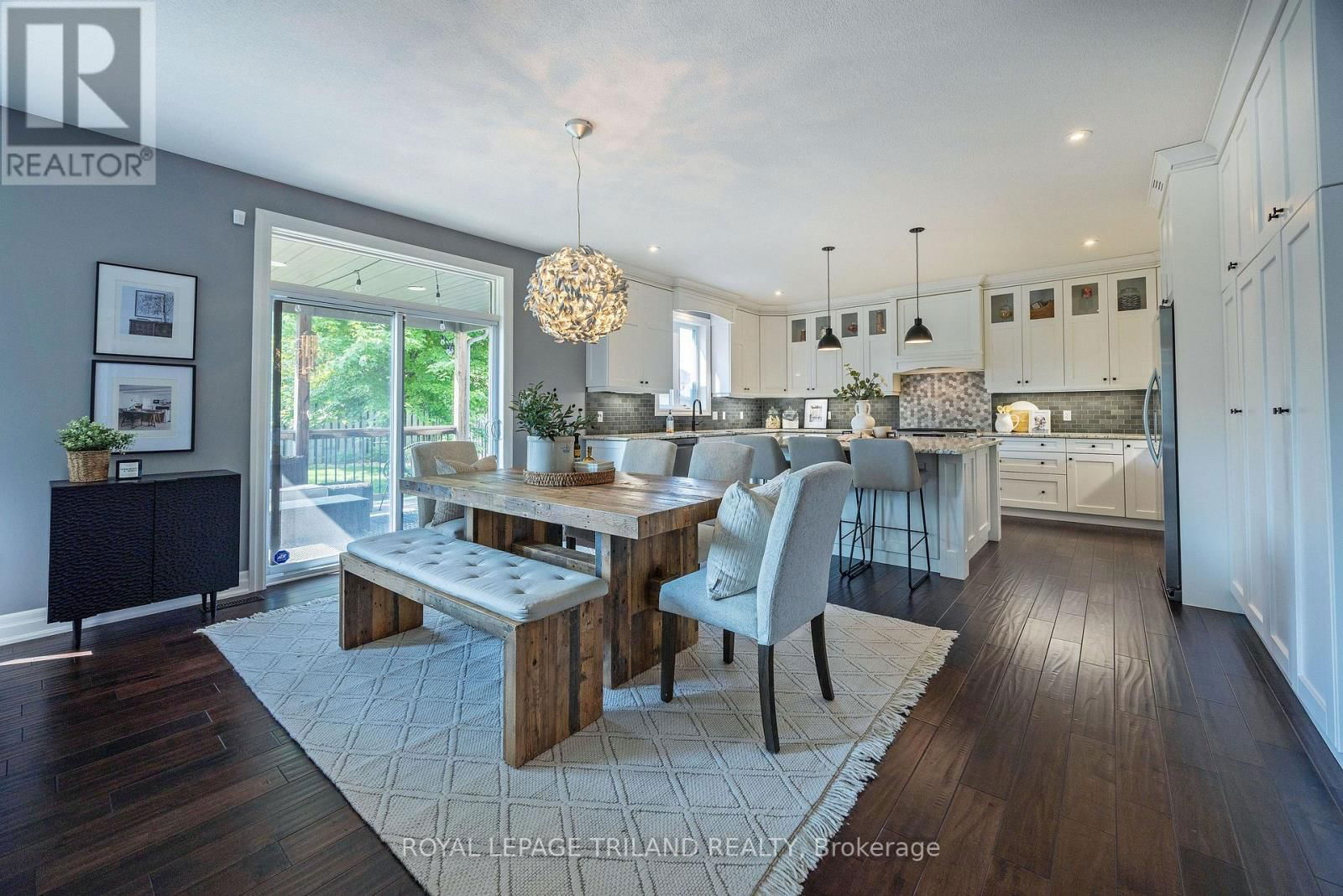 1044 MEDWAY PARK DRIVE Image 12