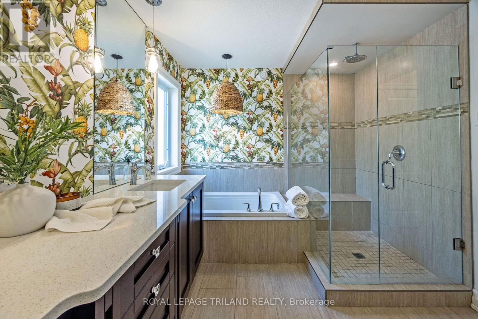1044 MEDWAY PARK DRIVE Image 25