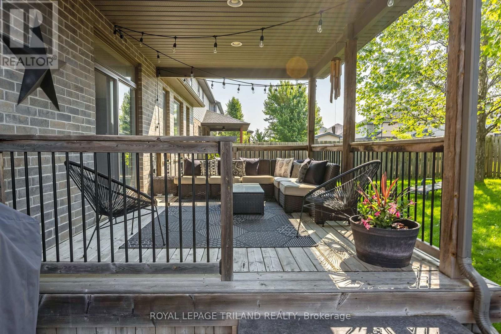 1044 MEDWAY PARK DRIVE Image 37