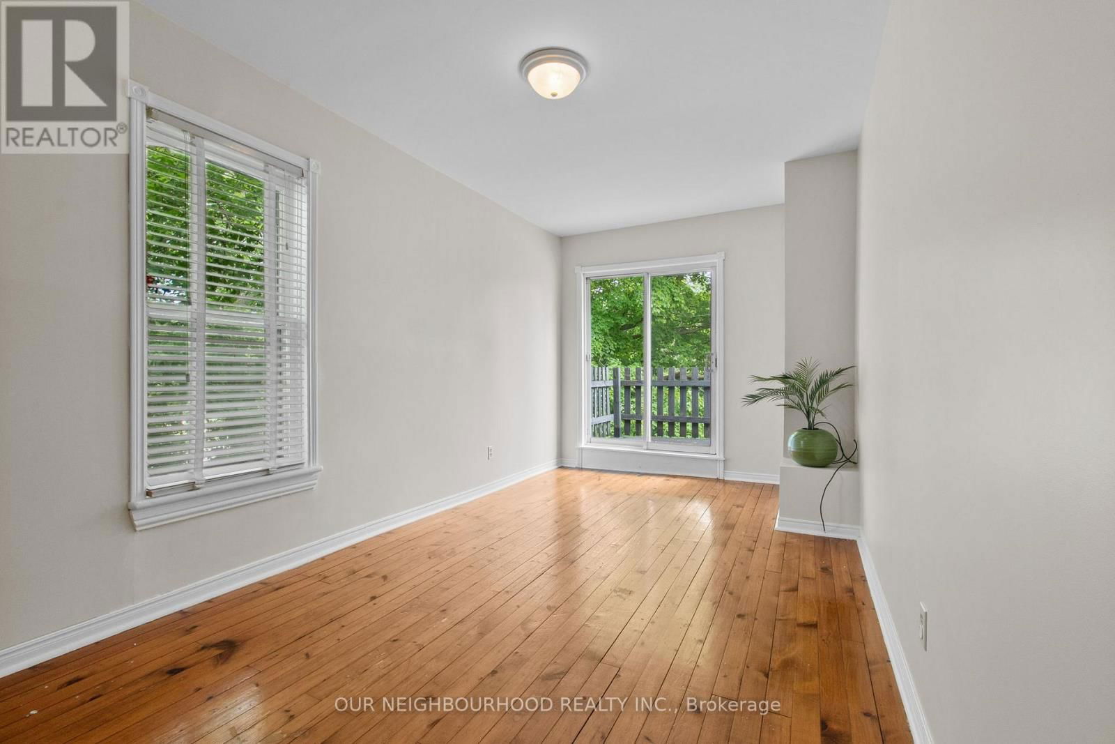 41 GEORGE STREET EAST Image 22