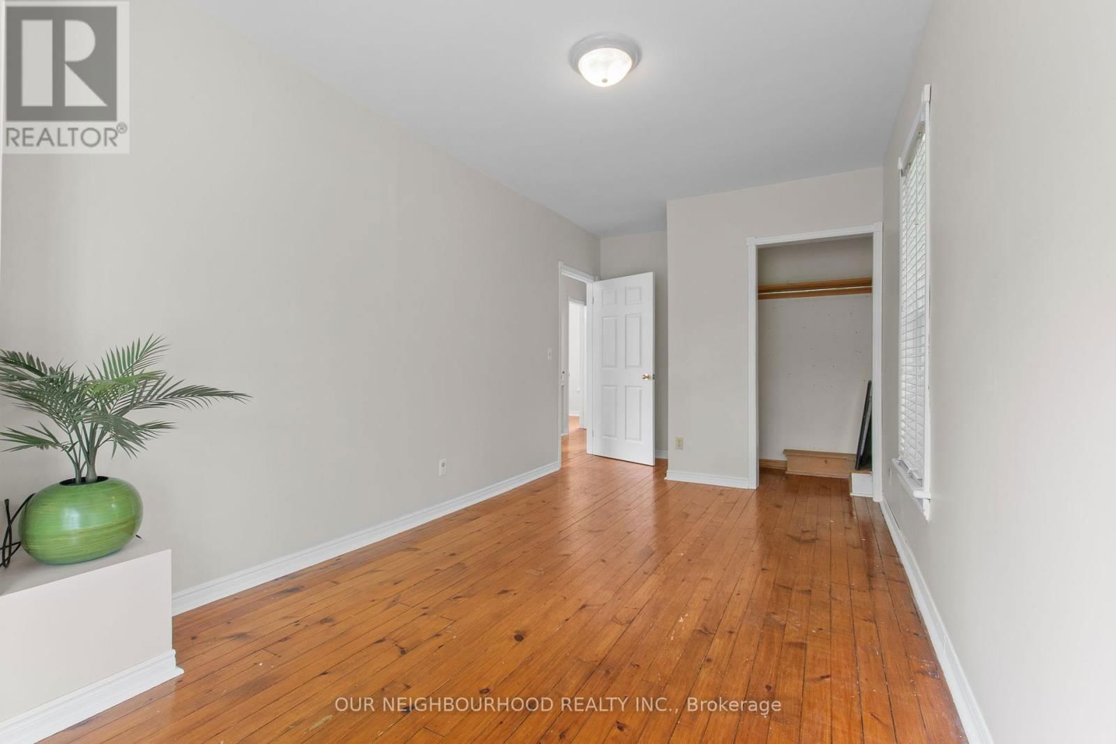 41 GEORGE STREET EAST Image 23