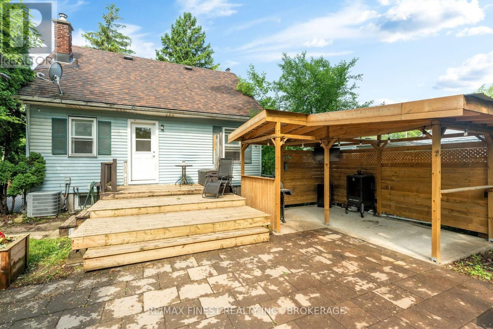 615 PORTSMOUTH AVENUE Image 29