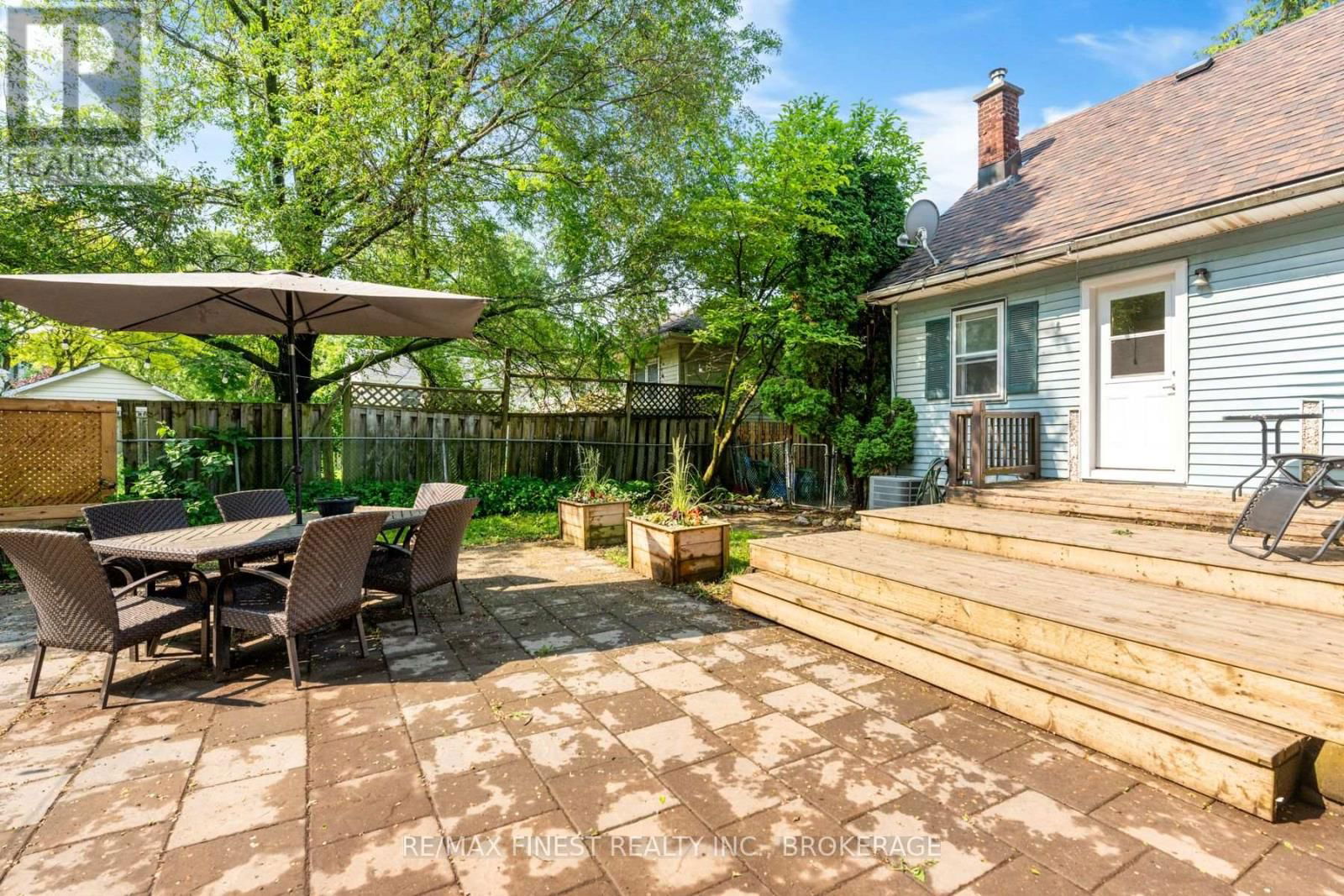 615 PORTSMOUTH AVENUE Image 36