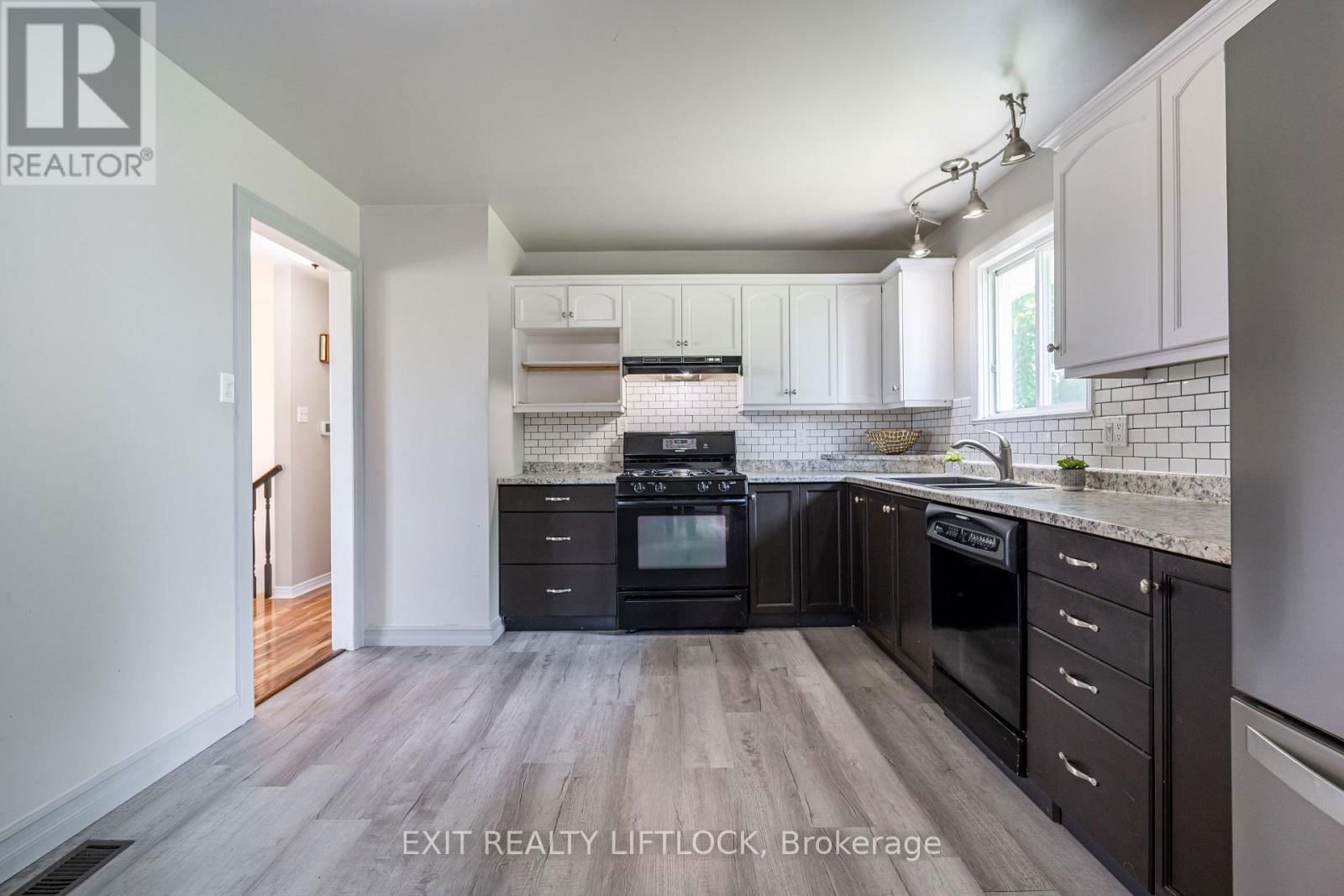 1220 TARA ROAD Image 9