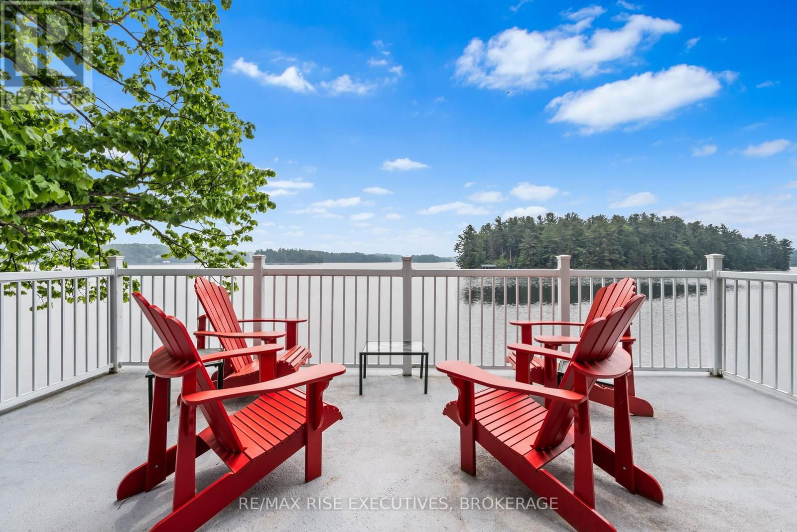 936 ROLLINGBANK LANE Image 2