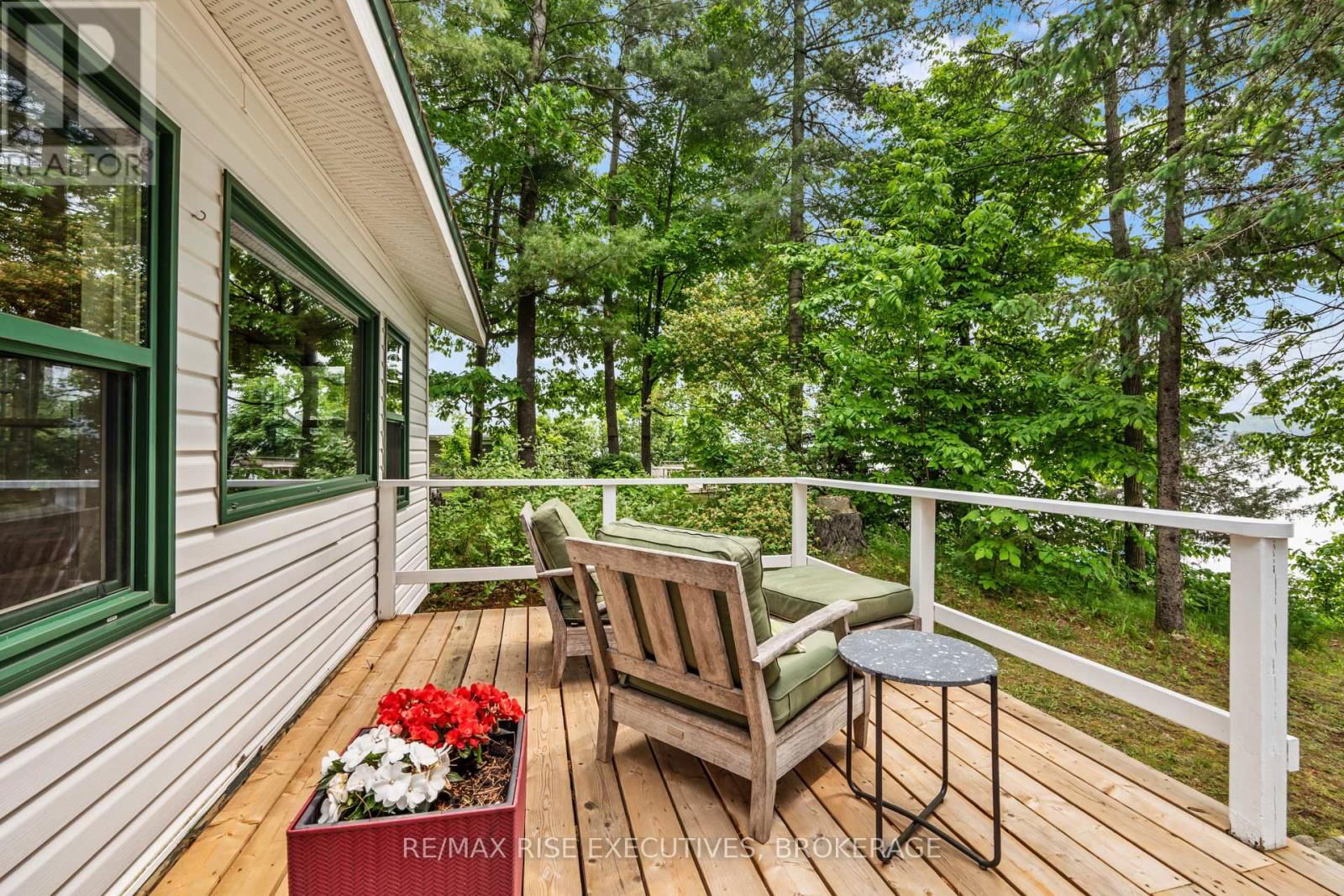 936 ROLLINGBANK LANE Image 21
