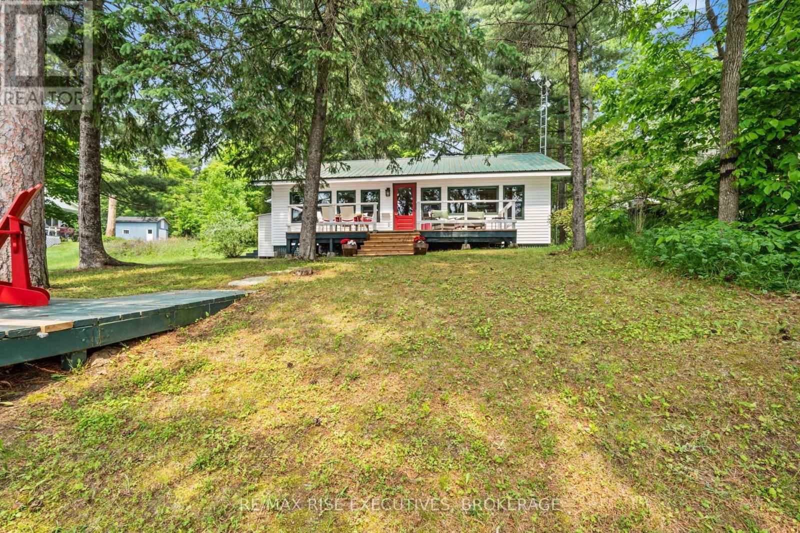 936 ROLLINGBANK LANE Image 29