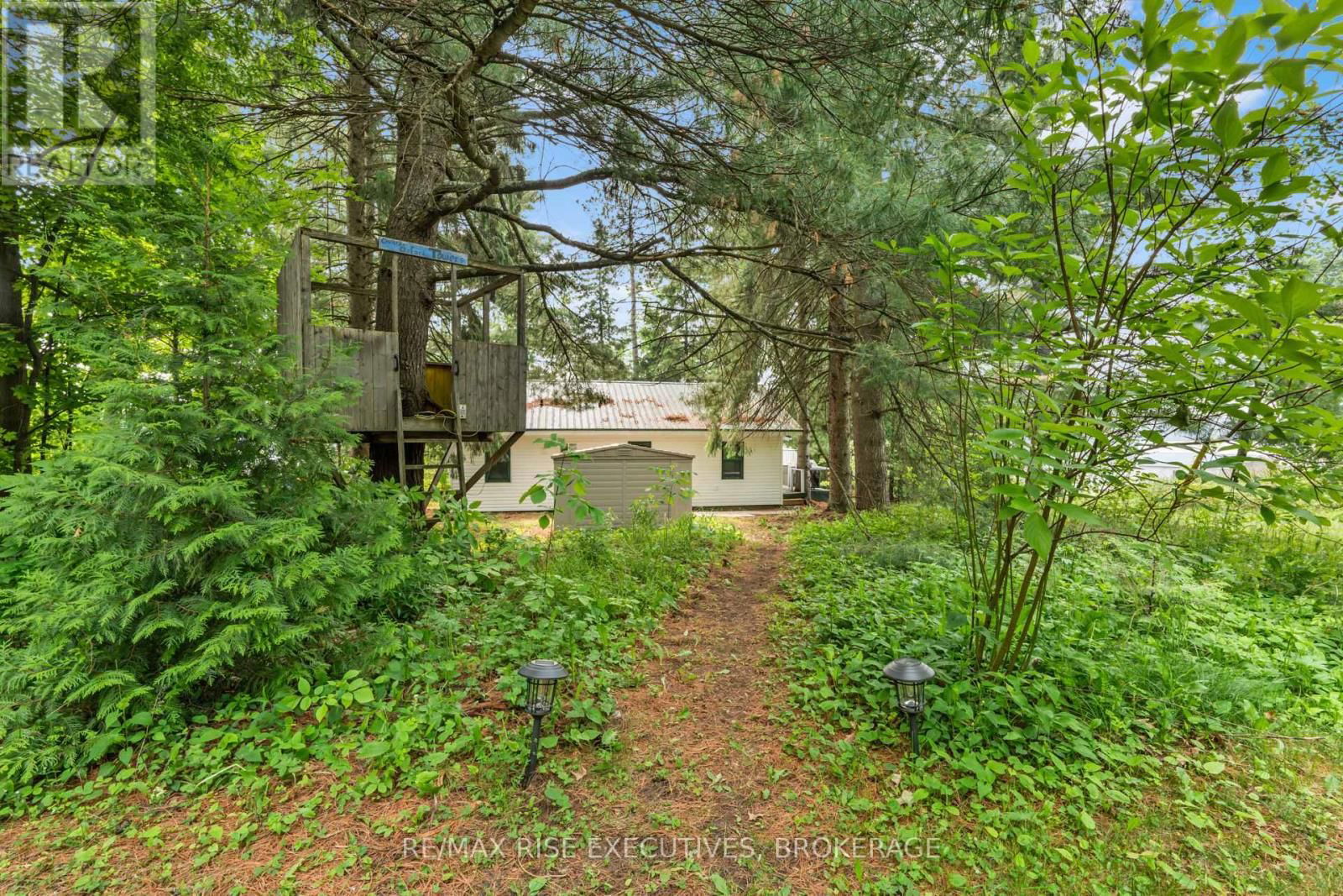 936 ROLLINGBANK LANE Image 30