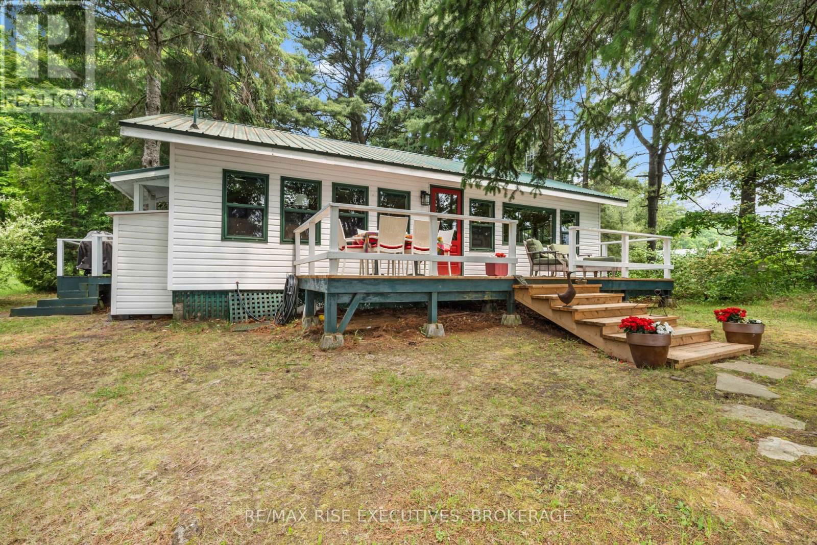 936 ROLLINGBANK LANE Image 37