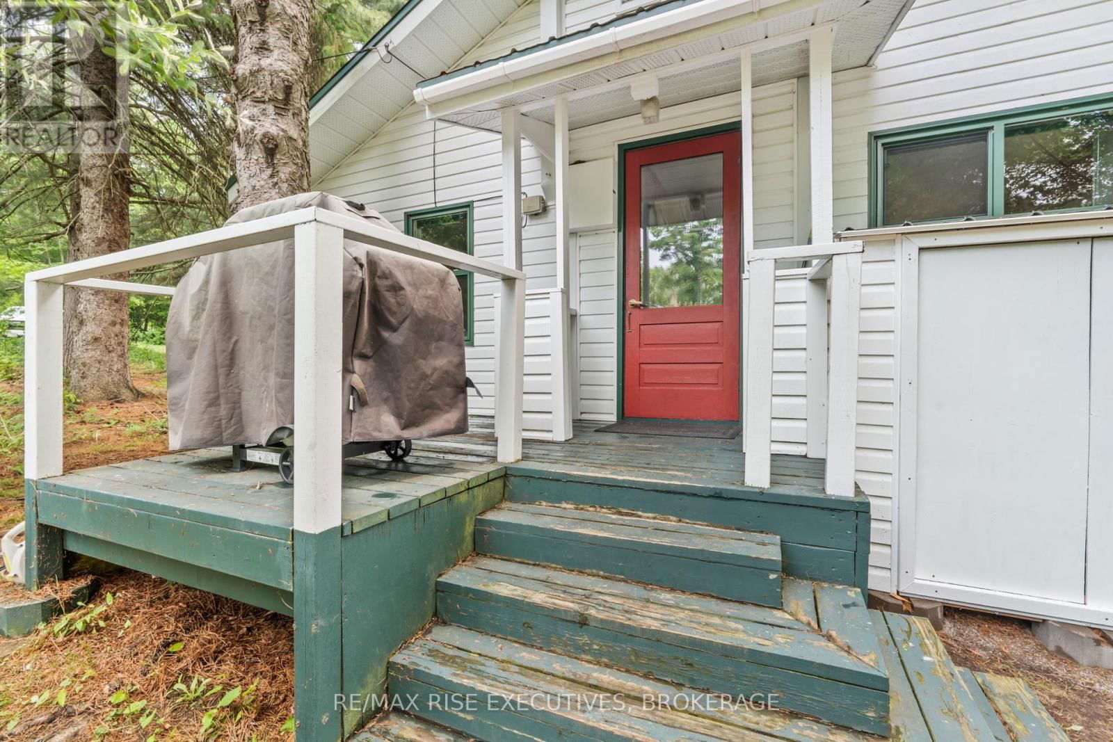 936 ROLLINGBANK LANE Image 5