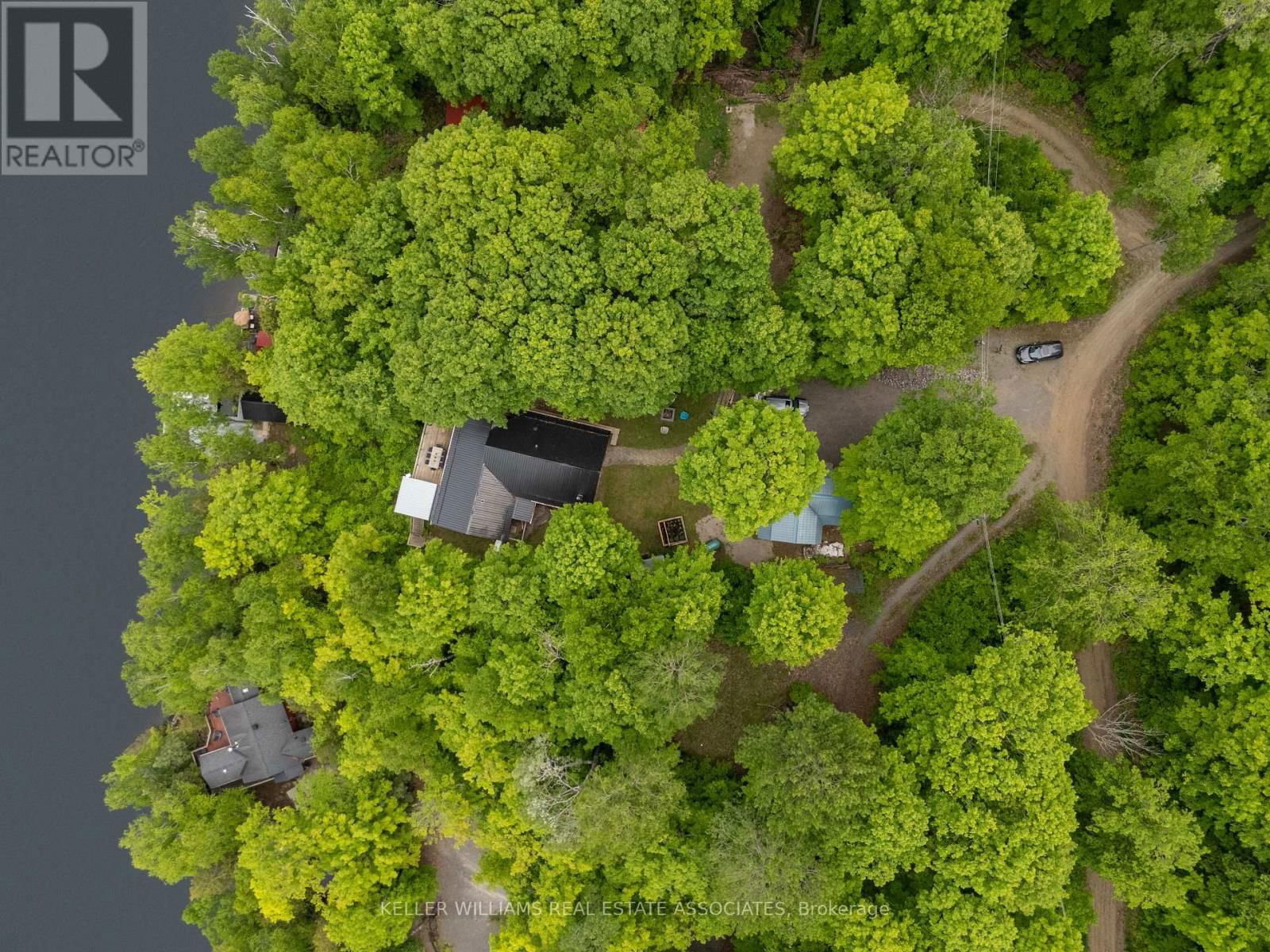 398 GILBERT BAY LANE Image 2