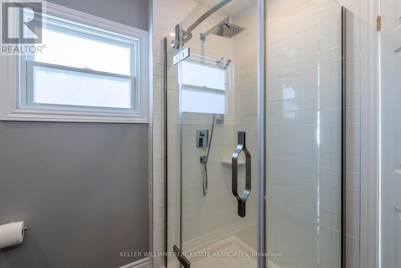 398 GILBERT BAY LANE Image 27