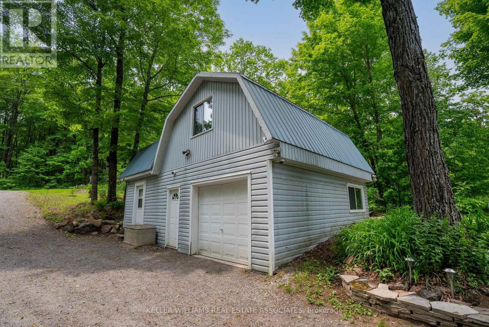 398 GILBERT BAY LANE Image 45