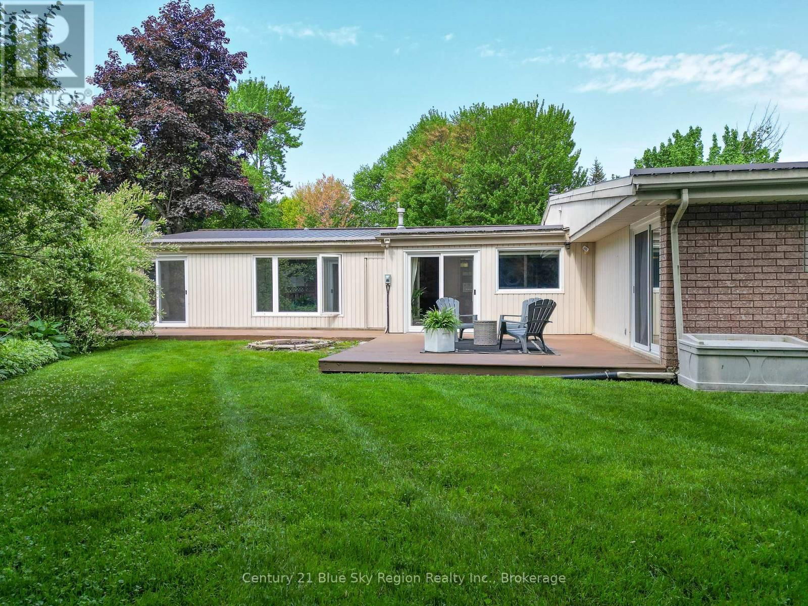 50 CAMPBELL AVENUE EAST Image 48