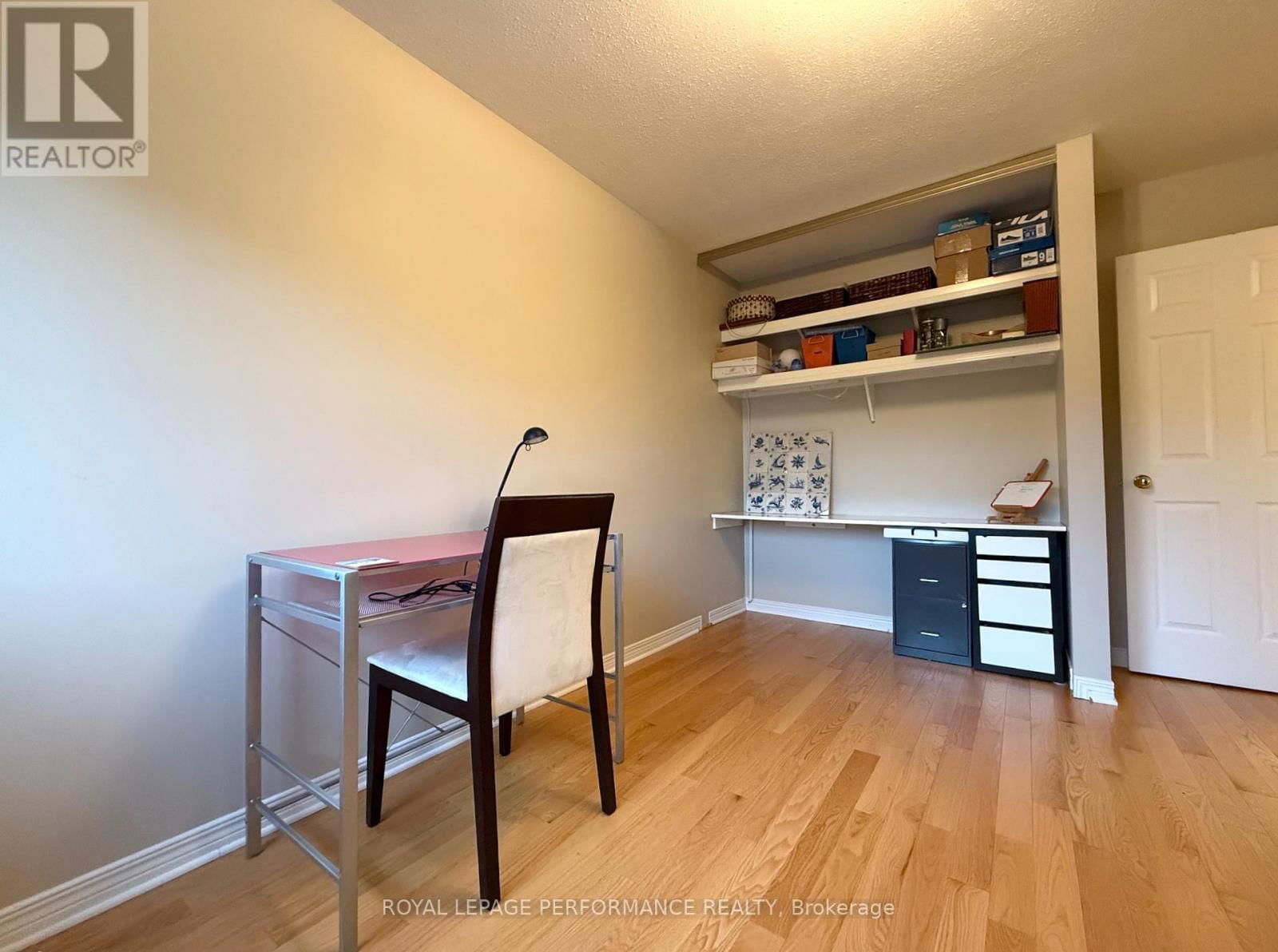 118 DUNBARTON COURT Image 19