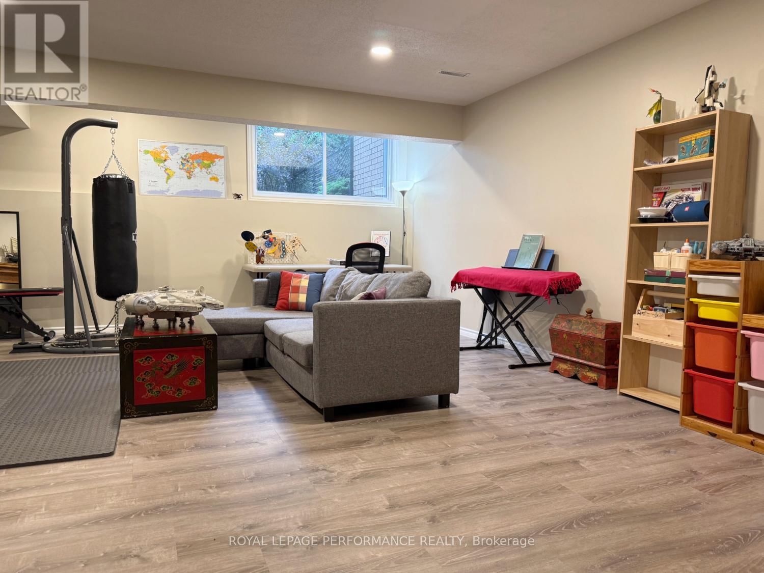 118 DUNBARTON COURT Image 23