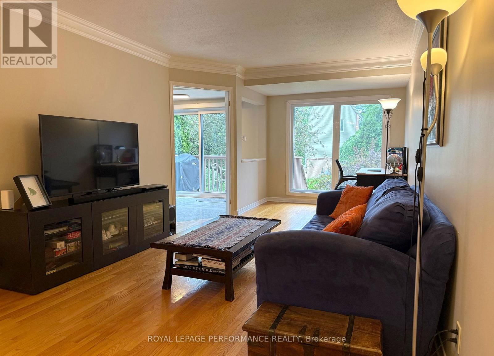 118 DUNBARTON COURT Image 4