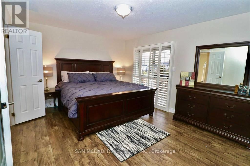 412 OLDE VILLAGE LANE Image 13