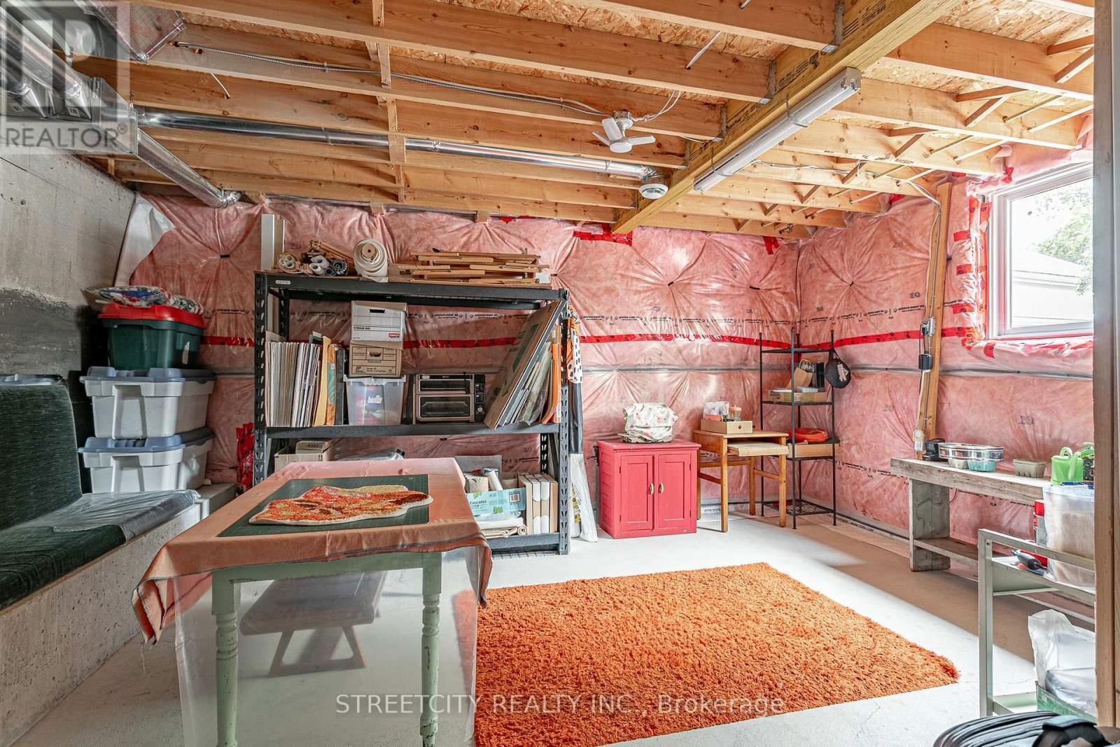 137 ERIE STREET Image 21