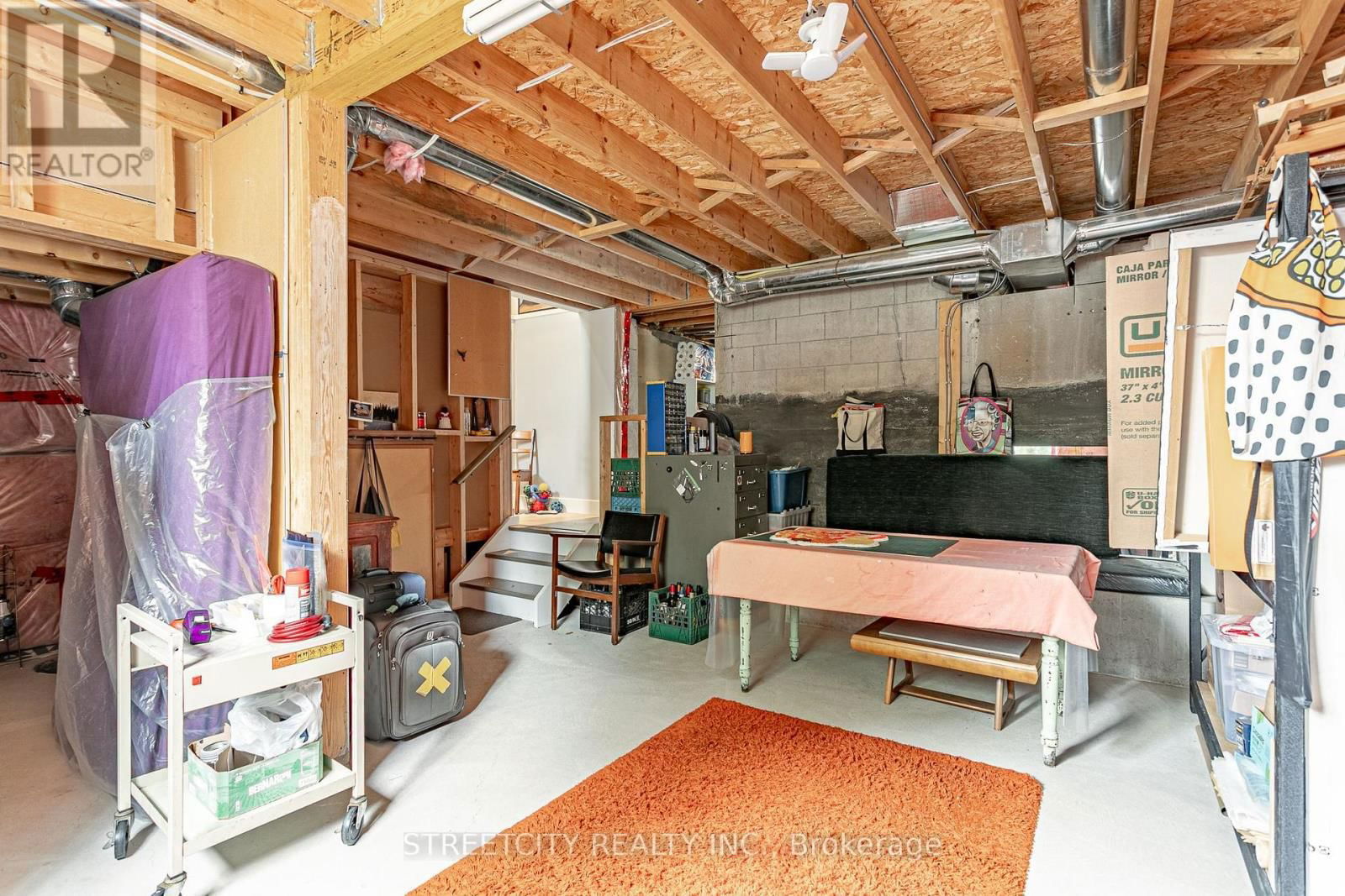 137 ERIE STREET Image 22